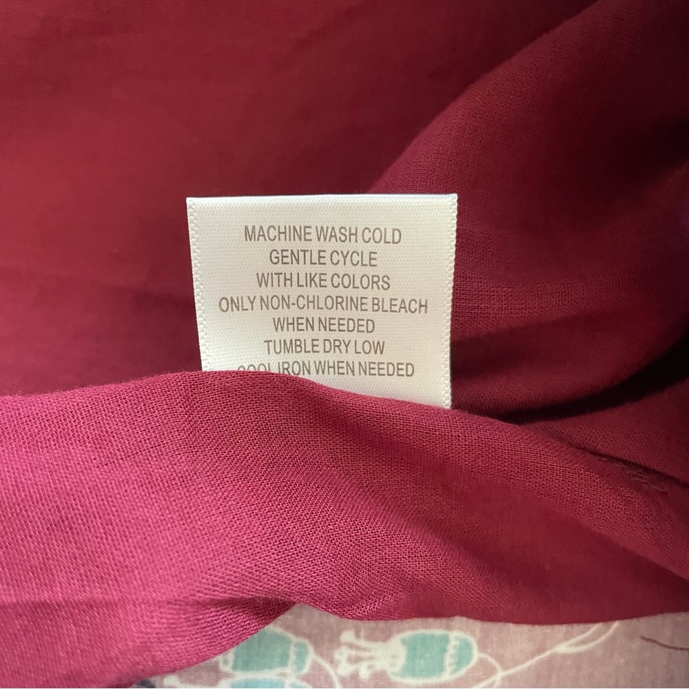 Modcloth Burgundy Bird Floral Skirt Size Small - Picture 8 of 9